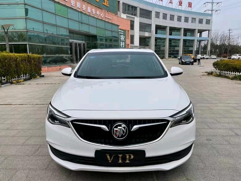 盐城19年别克英朗1