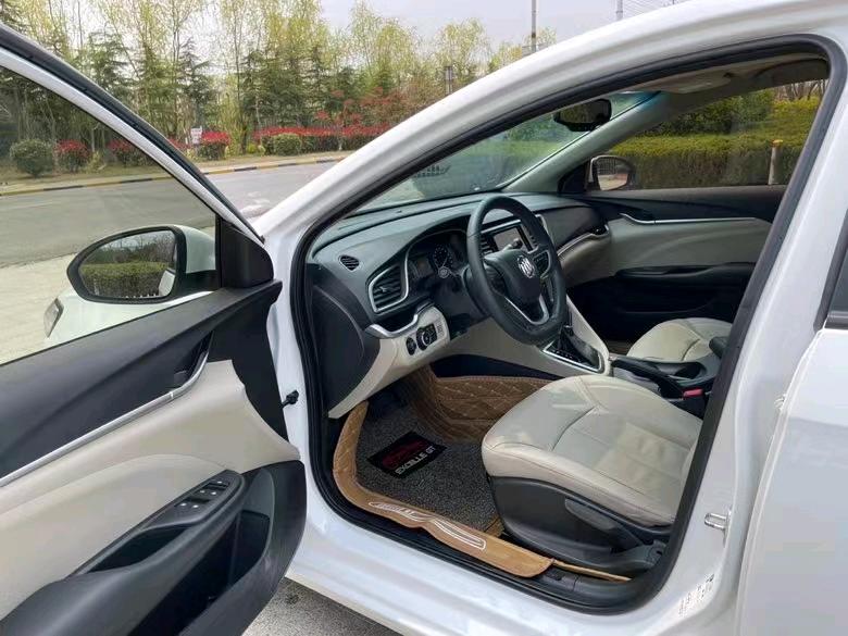 盐城19年别克英朗4