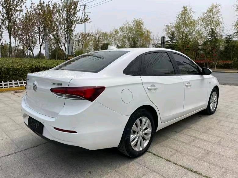 盐城19年别克英朗8