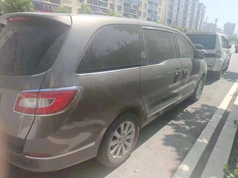 东营12年别克GL82