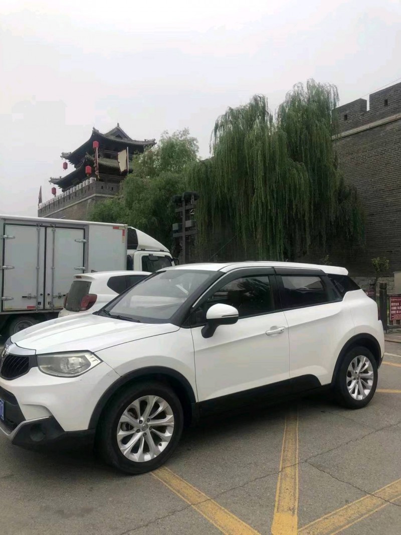 北京16年中华V33