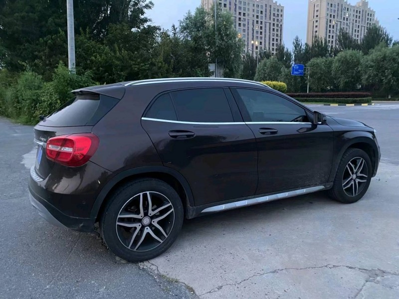 沈阳16年奔驰GLA9