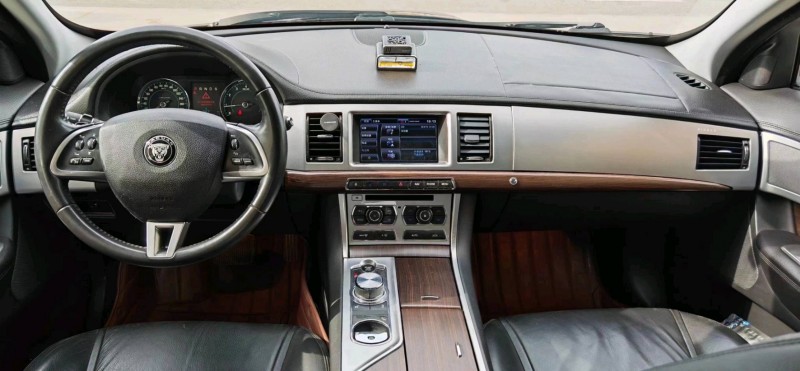 北京14年捷豹XF5