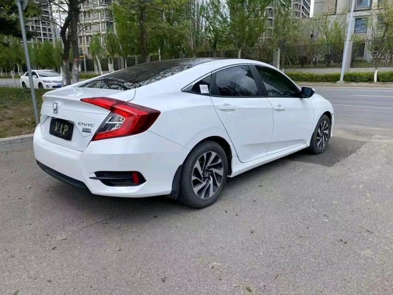 沈阳17年本田思域5