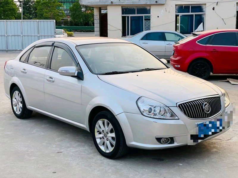 徐州11年别克凯越2