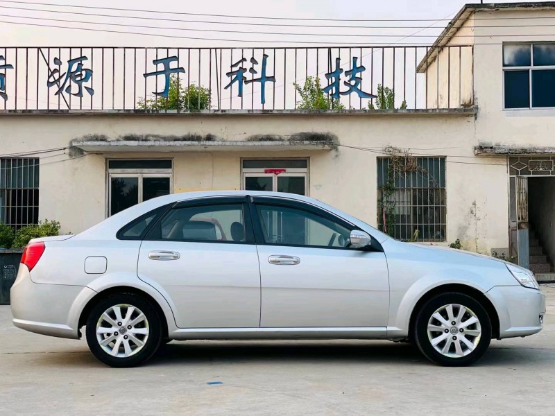 徐州11年别克凯越8