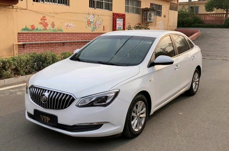 青岛16年别克英朗GT4