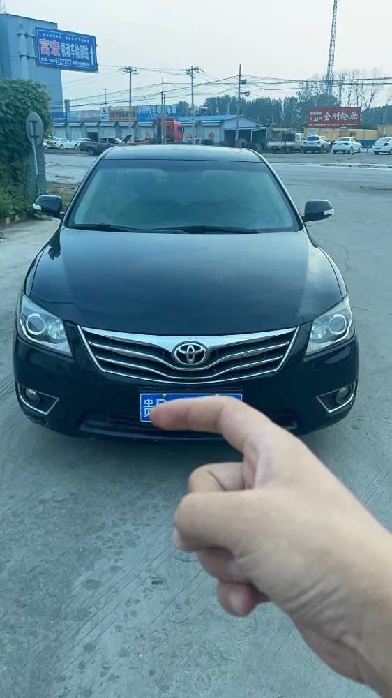 济宁13年丰田凯美瑞7