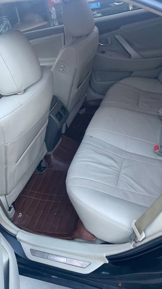 济宁13年丰田凯美瑞3