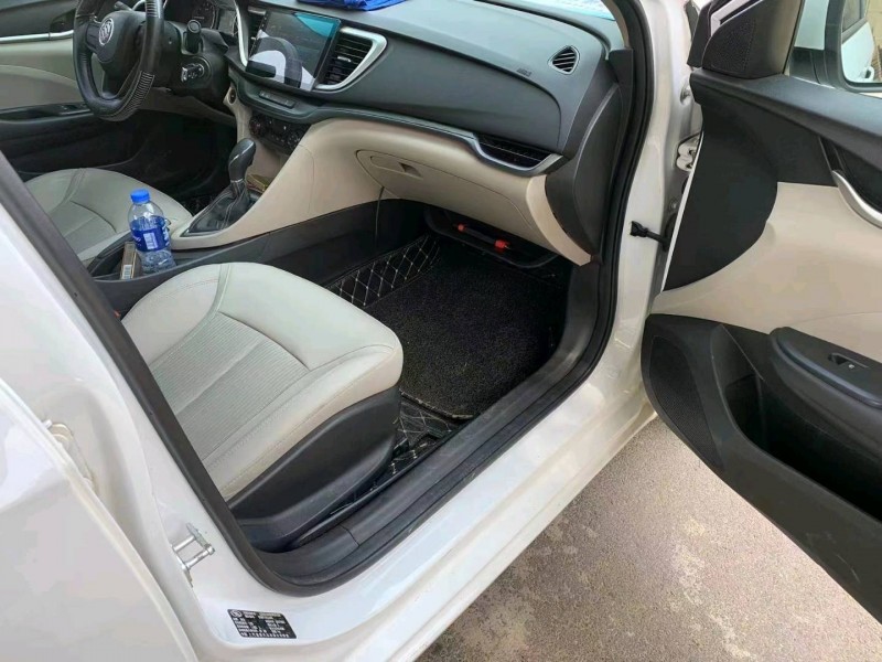 广州17年别克英朗5