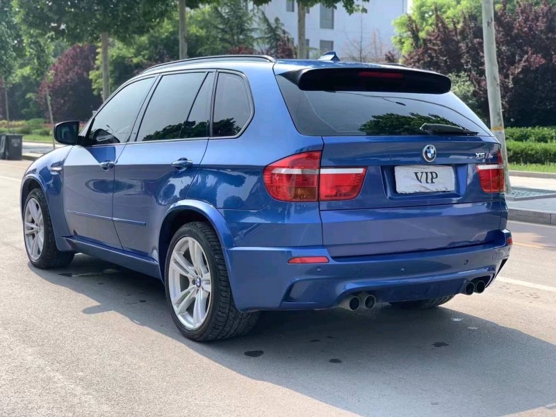 潍坊11年宝马X5 M8