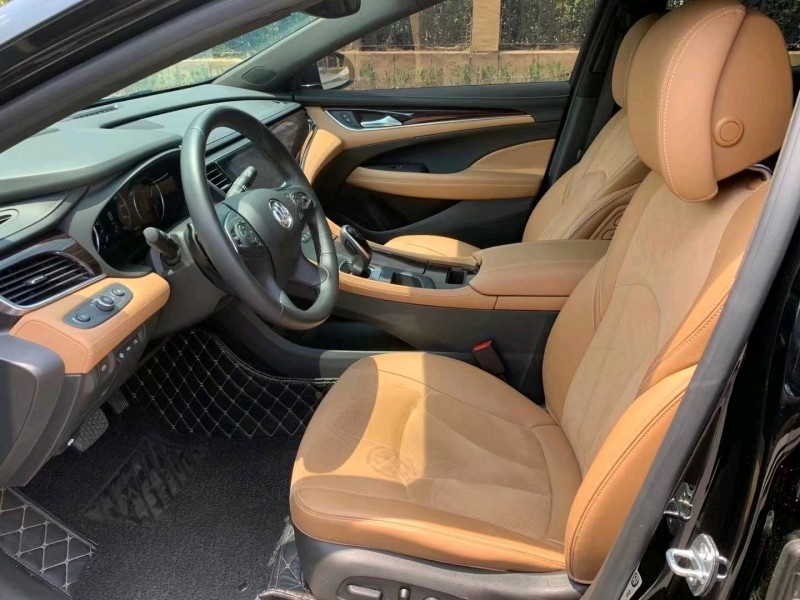 潍坊20年别克君越4