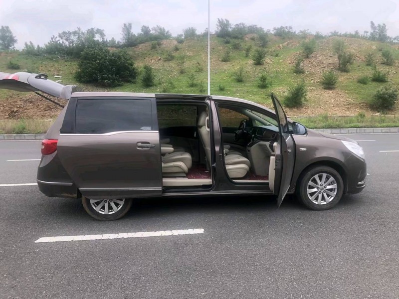 烟台17年别克GL84