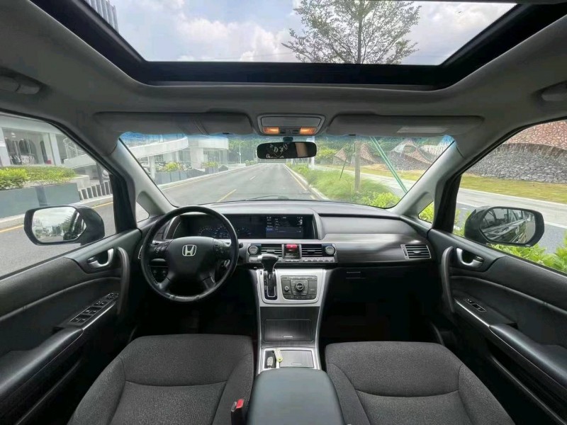 广州13年本田艾力绅4