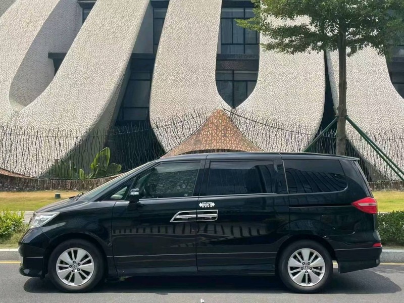 广州13年本田艾力绅7