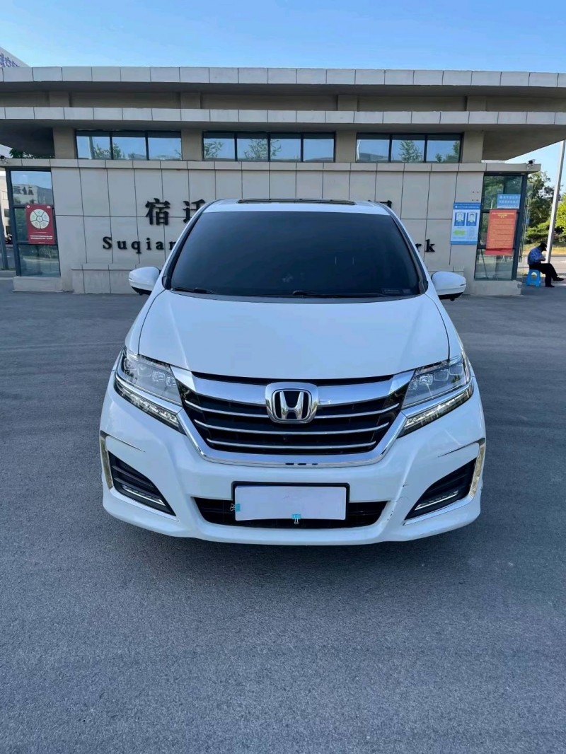 徐州17年本田艾力绅1