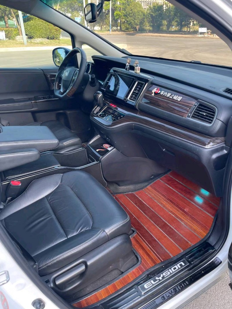 徐州17年本田艾力绅5