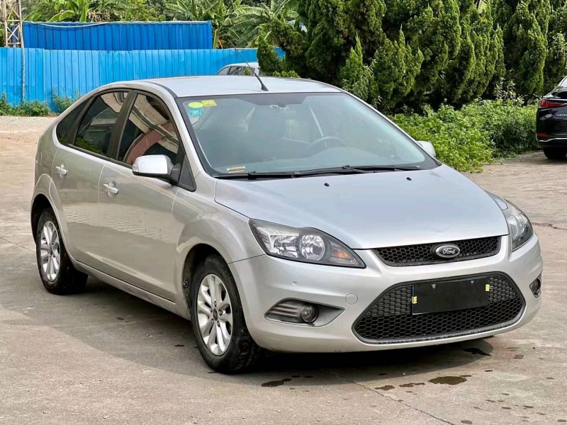 东莞13年福特福克斯2