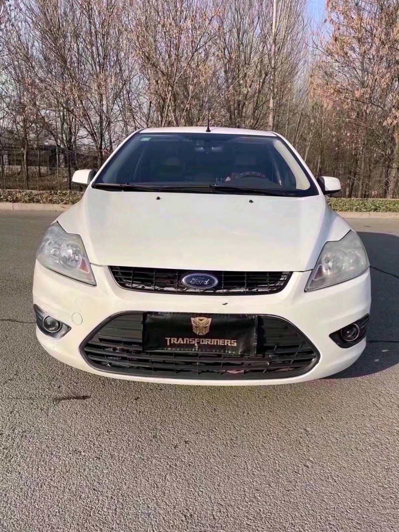 枣庄13年福特福克斯1