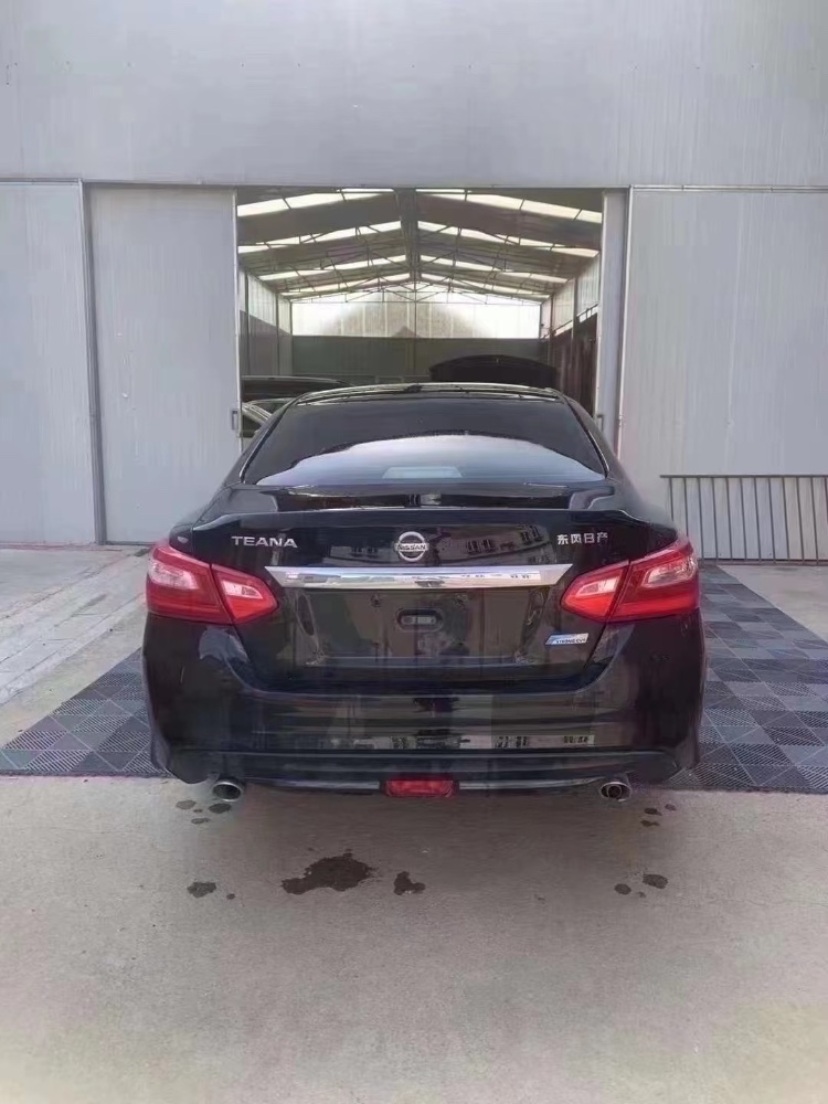 濟寧18年日產天籟6