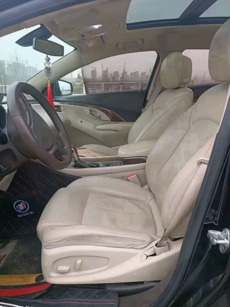 聊城15年别克君越6