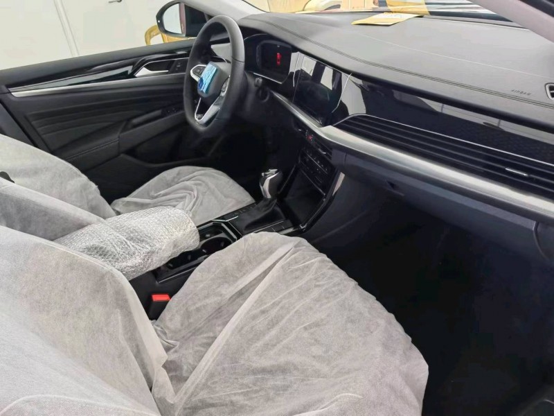 济宁22年大众帕萨特4