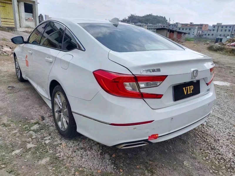 北京19年本田雅阁4