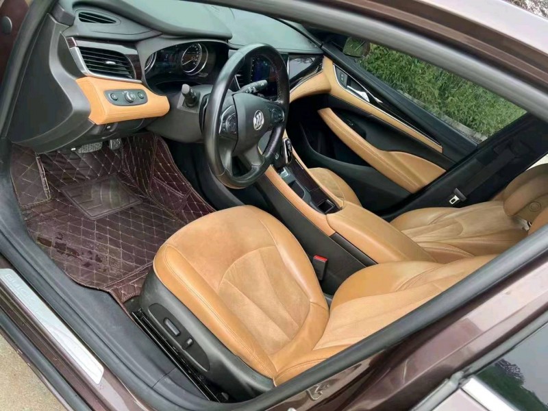 烟台16年别克君越7