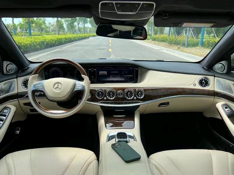 盐城15年奔驰迈巴赫S级7