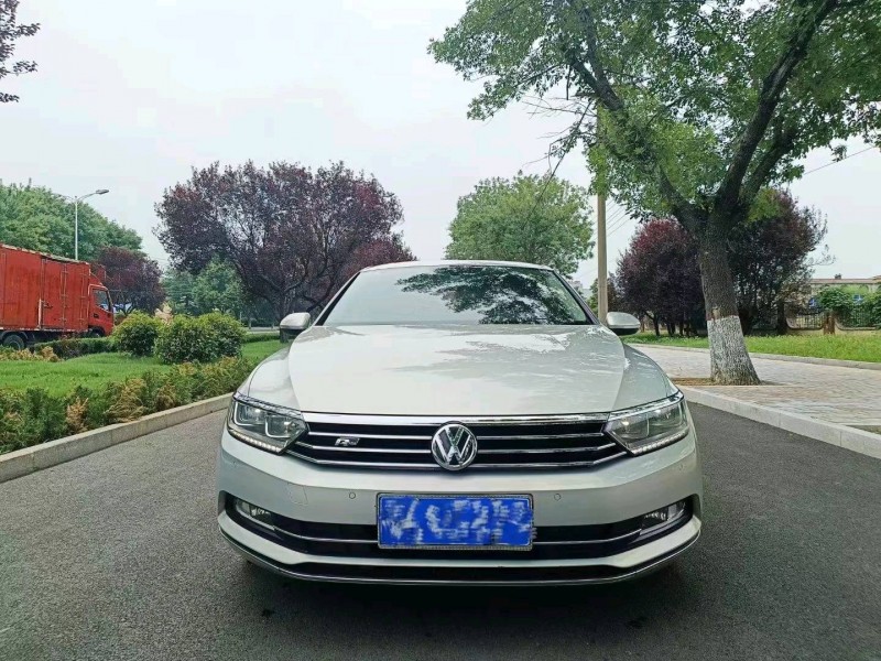 东营17年大众迈腾1