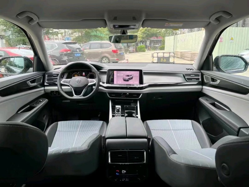 东莞21年大众途昂5