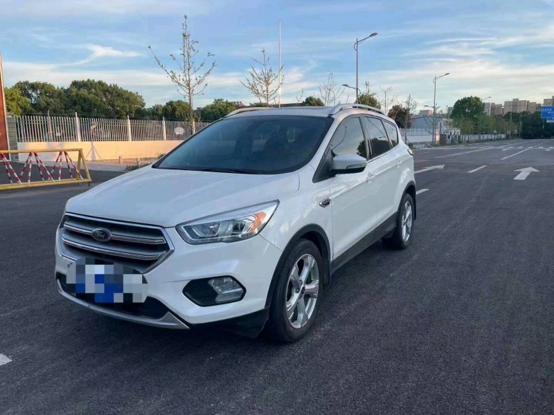 北京17年福特翼虎2