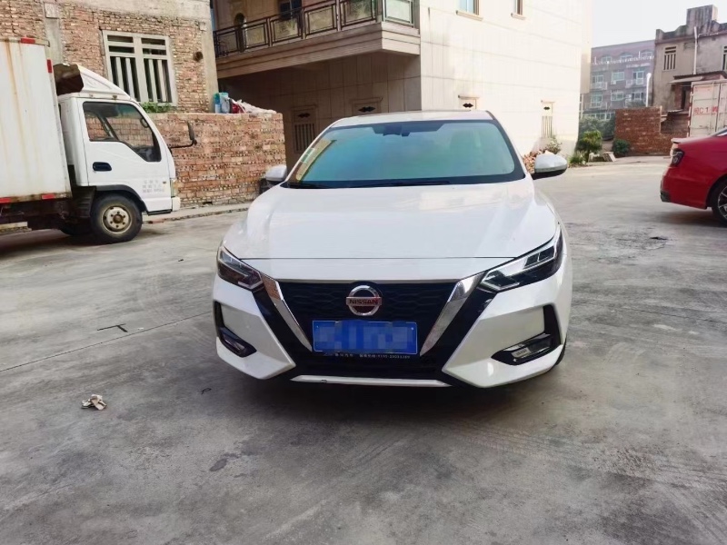 福州20年日產軒逸1