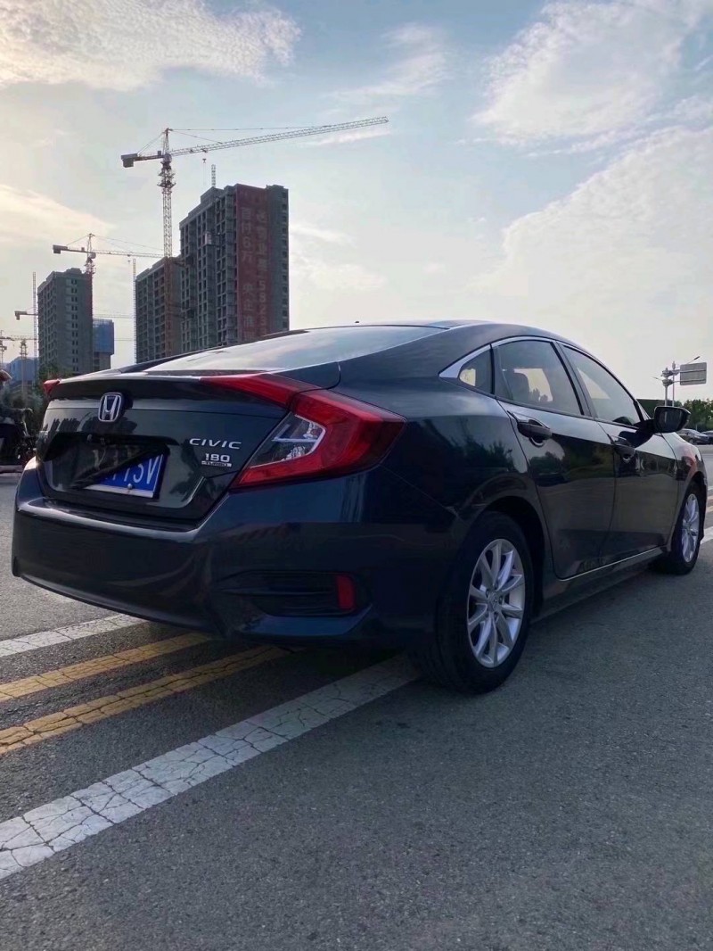 徐州19年本田思域7