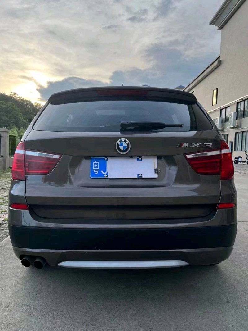 江门11年宝马X38