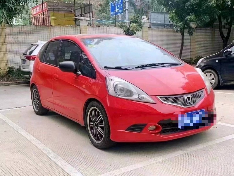 广州09年本田飞度1