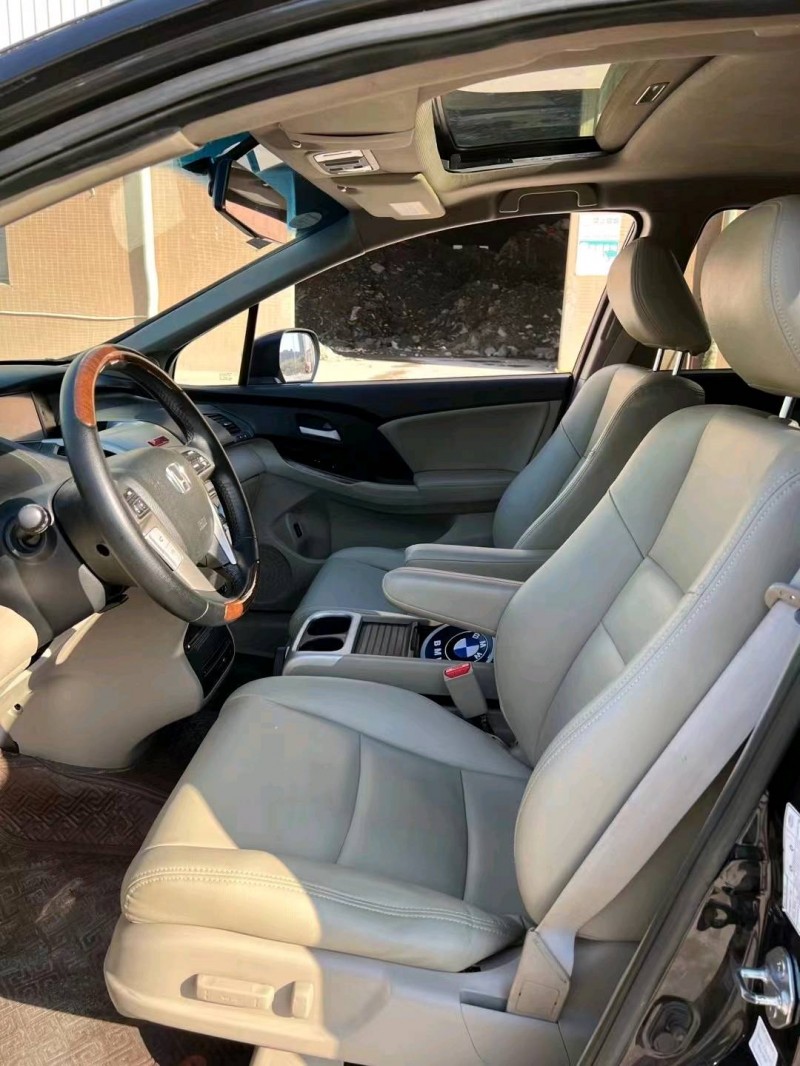 广州13年本田奥德赛4
