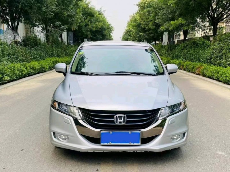 青岛12年本田奥德赛1