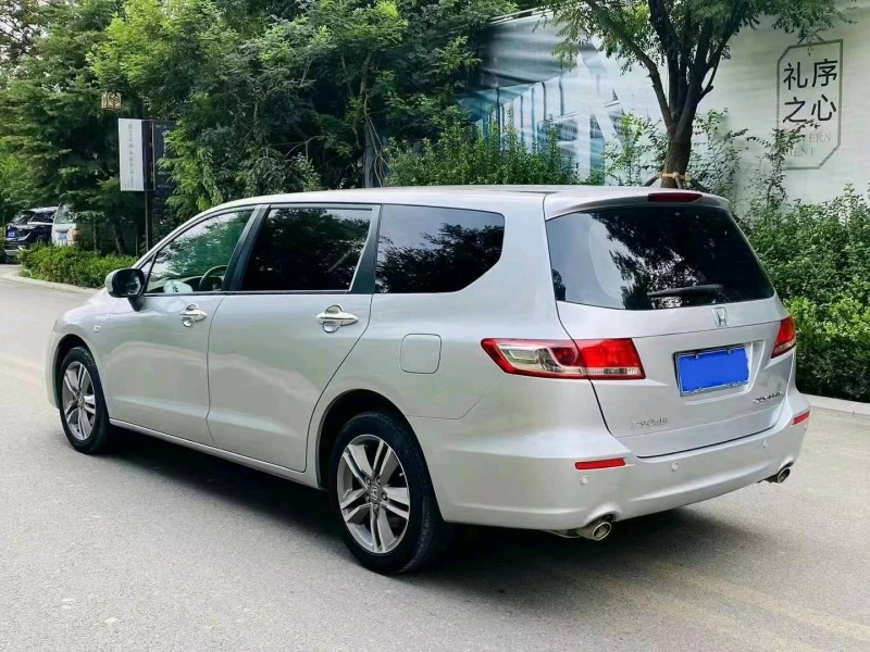 青岛12年本田奥德赛7