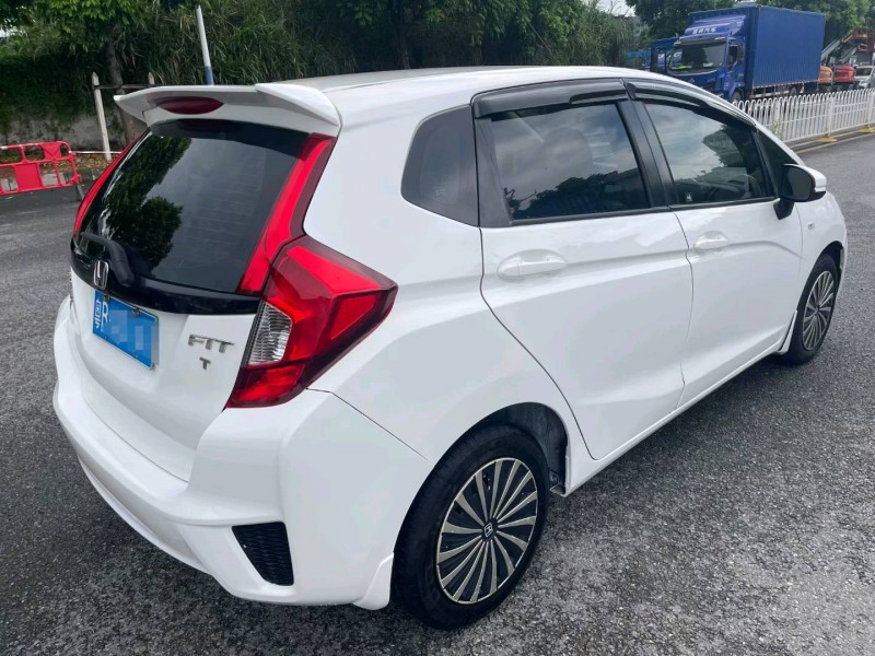 广州14年本田飞度9