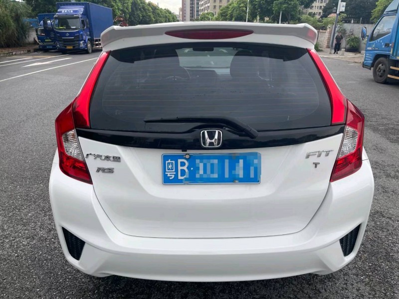 广州14年本田飞度8