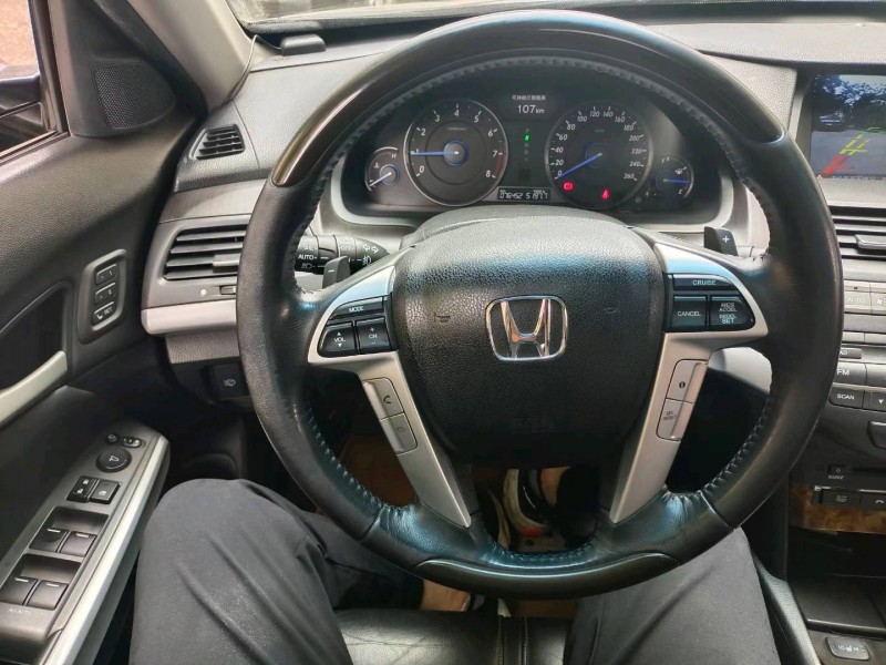 广州14年本田歌诗图7