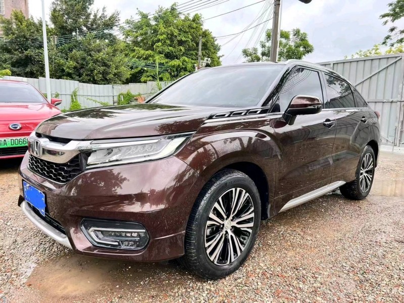 广州17年本田竞瑞3