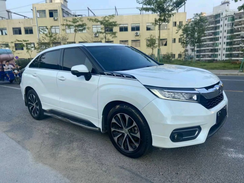 广州17年本田冠道3