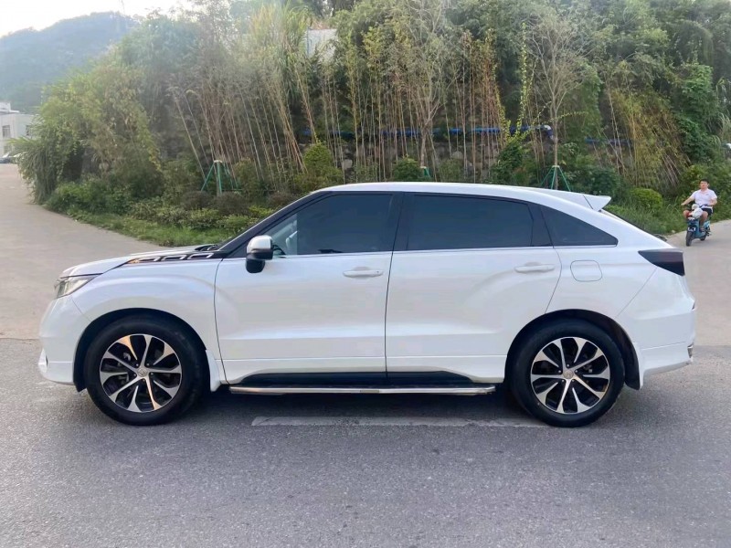 广州17年本田冠道6