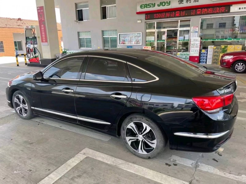 徐州16年本田思铂睿8