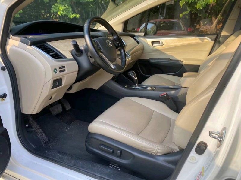 广州14年本田杰德4