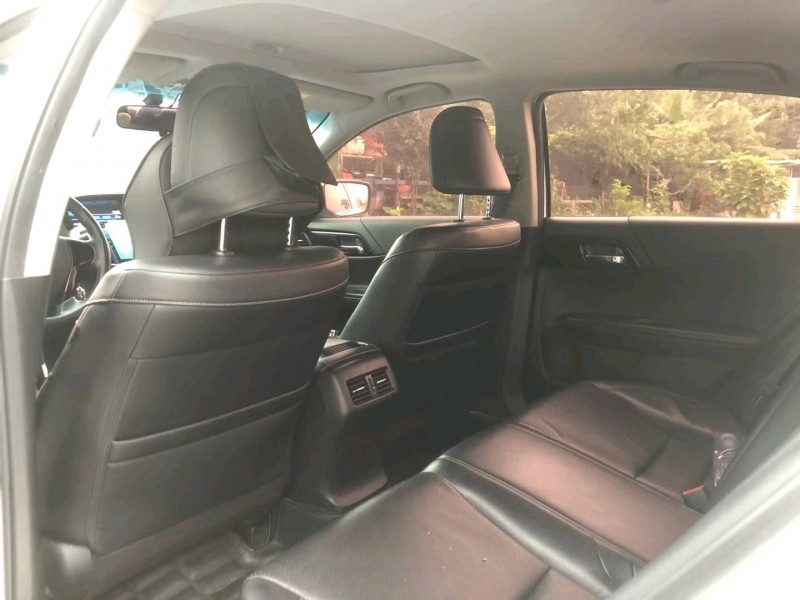 广州18年本田雅阁5