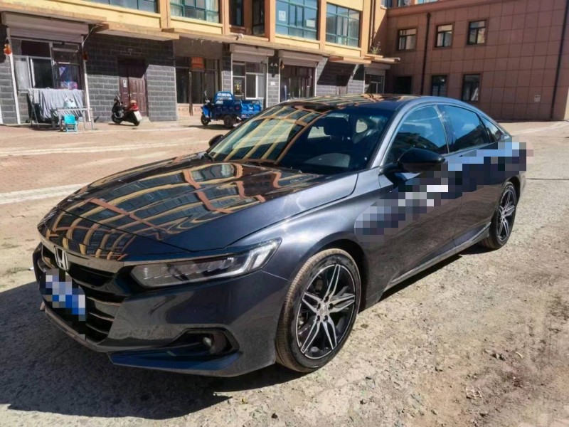 东营22年本田雅阁2