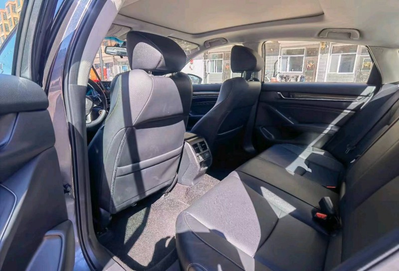 东营22年本田雅阁5